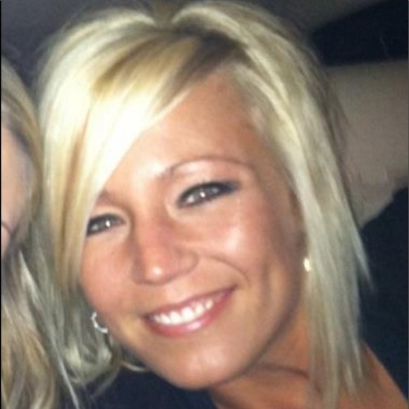 Meet your Posher, Megan - Picture 2 of 2